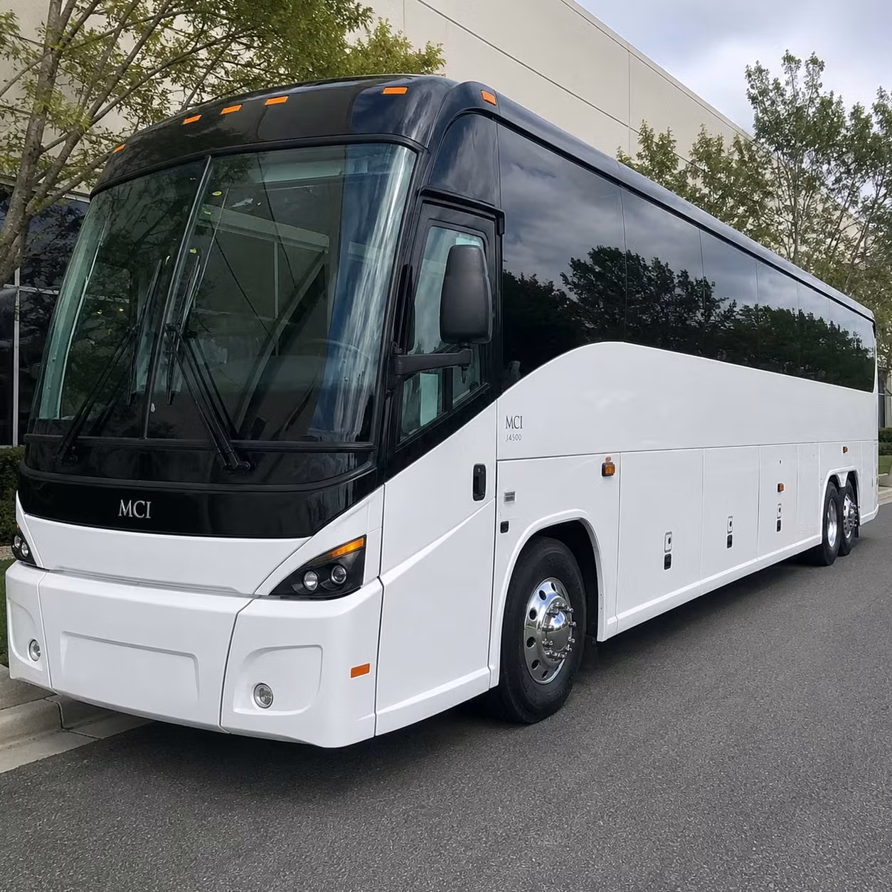 browse charter buses minibuses and sprinter vans for santa rosa corporate groups of any size