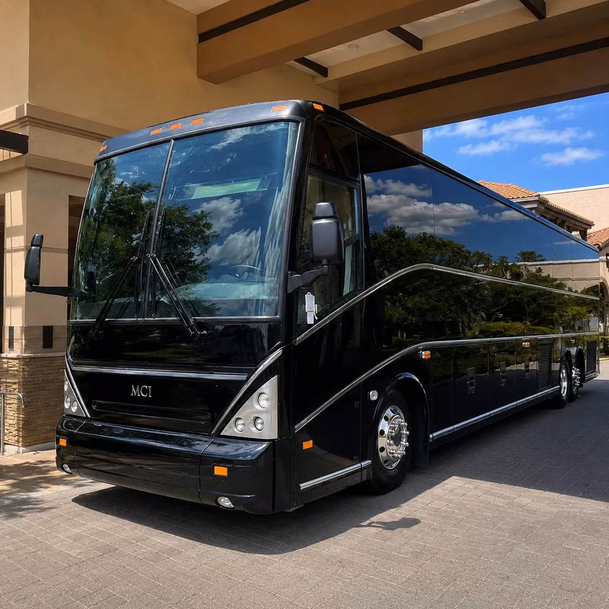 need a charter bus for youth sports tournaments in sonoma county