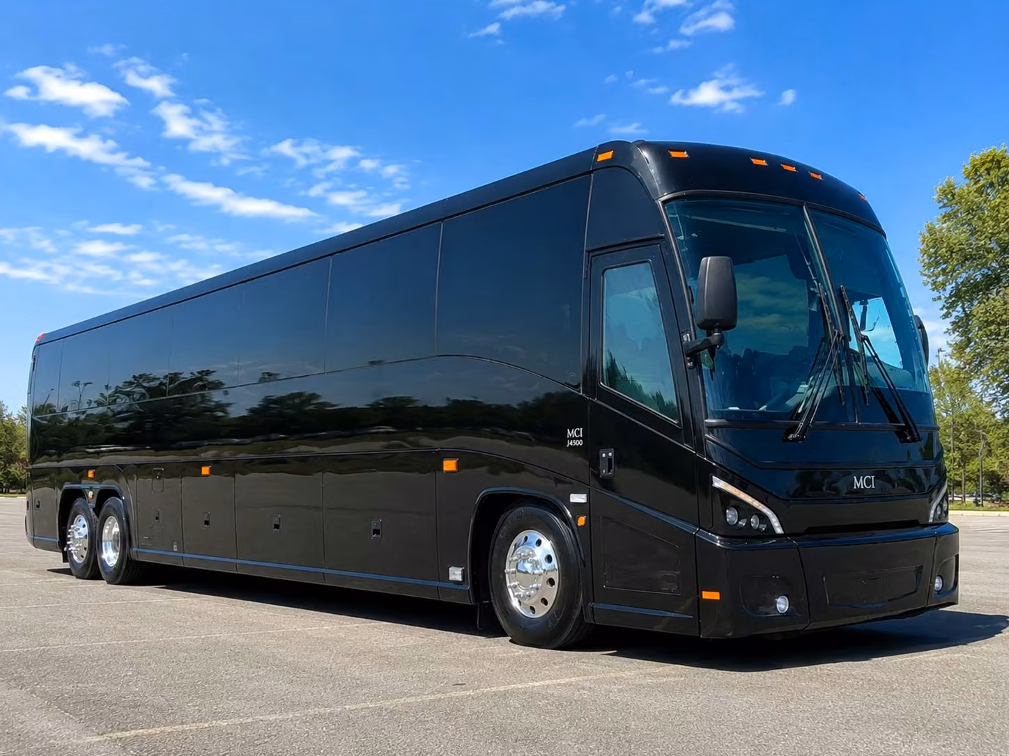 wedding guest shuttles and bridal party transportation in santa rosa wine country